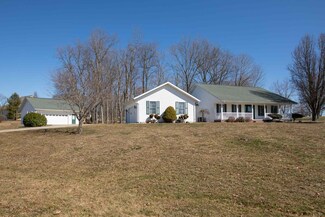 73 Graber Ct, Springville, IN 47462