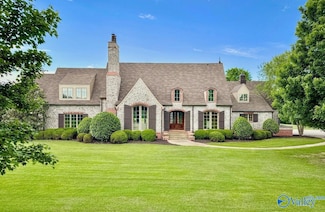2400 Breeding Dr NW, Hartselle, AL 35640