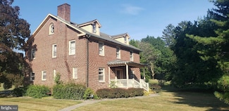 901 E Main St Unit 1, Waynesboro, PA 17268