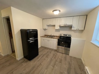 70 Jamaicaway Unit 4, Jamaica Plain, MA 02130