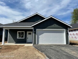 340 Carnelian Ave, Ponderay, ID 83852