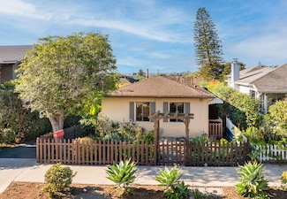 126 Santa Ynez St, Santa Barbara, CA 93103