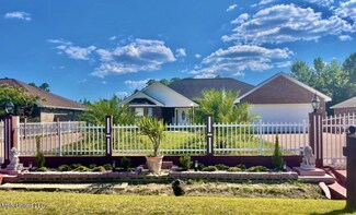 1999 Highland Dr, Gautier, MS 39553