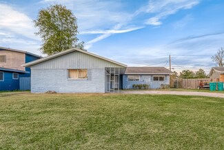 2316 Maxwell Cir, Orange, TX 77630