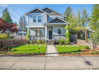 1113 W Powell Blvd, Gresham, OR 97030