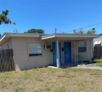 3722 28th St N Unit B, Saint Petersburg, FL 33713