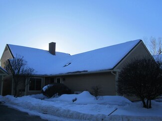 7 Highland Ridge Rd, New London, NH 03257