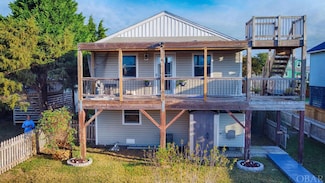 221 Broadbay Dr, Kill Devil Hills, NC 27948