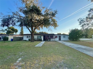 674 Avenue L SE, Winter Haven, FL 33880