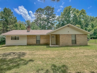 150 Broken Bough St, Shepherd, TX 77371