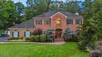 5 Samuel Ct, Cedar Knolls, NJ 07927