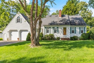 135 Falconer Ave, Brockton, MA 02301