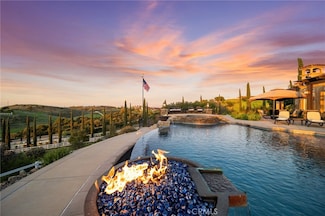 21051 Via Sevilla, Murrieta, CA 92562