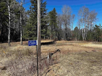 E5686 U S Highway 2, Ironwood, MI 49938