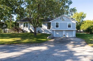 2840 Tepee Ave, Independence, MO 64057