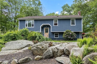 14 Jackson Schoolhouse Rd, Glocester, RI 02814