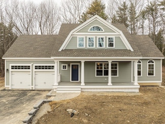 131 Exeter Rd, North Hampton, NH 03862
