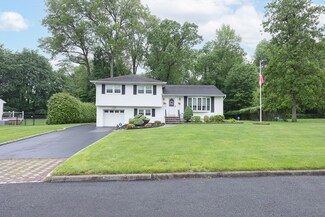 28 Champ Ave, Pearl River, NY 10965