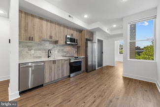 3934 W Girard Ave Unit 2, Philadelphia, PA 19104