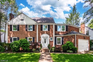 5 Kenneth Rd, Montclair, NJ 07043