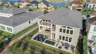 729 Pegasus Ln, League City, TX 77573