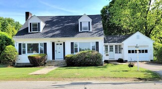 375 Lenox St, Athol, MA 01331