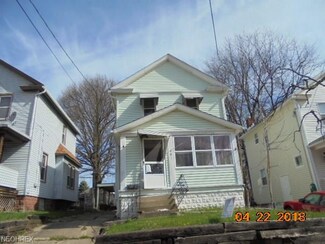 995 Boone St, Akron, OH 44306