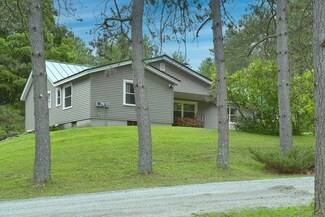 182 Reservoir Rd, Deering, NH 03244