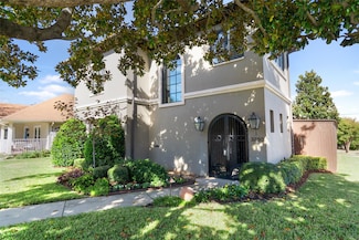 3750 W 5th St, Fort Worth, TX 76107