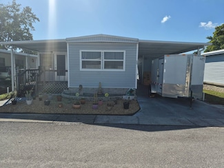 2505 E Bay Dr Unit 35, Largo, FL 33771