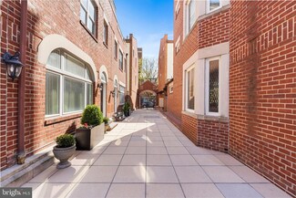 212 24 S 24th St Unit 2408, Philadelphia, PA 19103