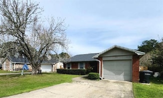 1949 Mary Ellen Dr, Tallahassee, FL 32303