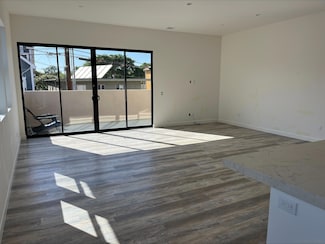 256 B Ave, Coronado, CA 92118