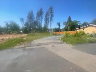 5669 Cherry Ln, Paradise, CA 95969