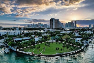 1141 N Venetian Dr, Miami Beach, FL 33139