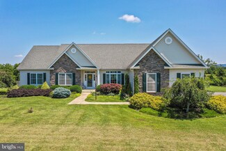 258 Rawhide Ln, Shenandoah Junction, WV 25442