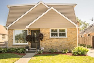 4107 Ruby St, Schiller Park, IL 60176