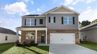 209 Crestview Ln, Lexington, NC 27295