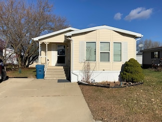 3286 Braeburn St, Jackson, MI 49201