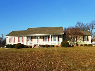 4051 La Center Rd, La Center, KY 42056