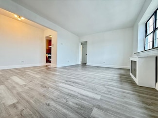 78-16 147th St Unit 3C, Flushing, NY 11367
