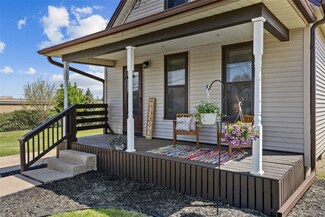 2401 Southland St SW, Cedar Rapids, IA 52404