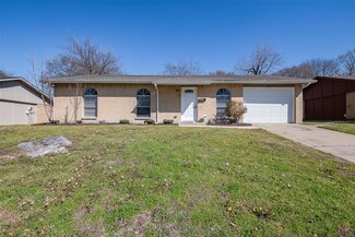 3826 Cambridge Dr, Garland, TX 75043