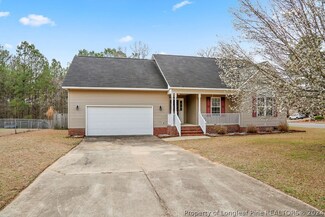 154 Montana Ln, Spring Lake, NC 28390