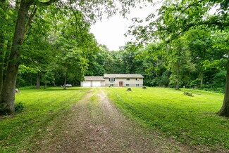 2791 Woodland Dr, Letts, IA 52754