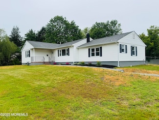 776 Elton Adelphia Rd, Freehold, NJ 07728