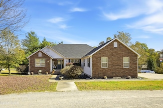 8940 County Lane 214, Webb City, MO 64870