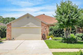 13118 Worthington St, Sugar Land, TX 77478