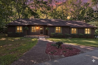 231 Scottsborough Cir, Bowling Green, KY 42103