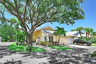 3247 NE Catamaran Terrace, Jensen Beach, FL 34957